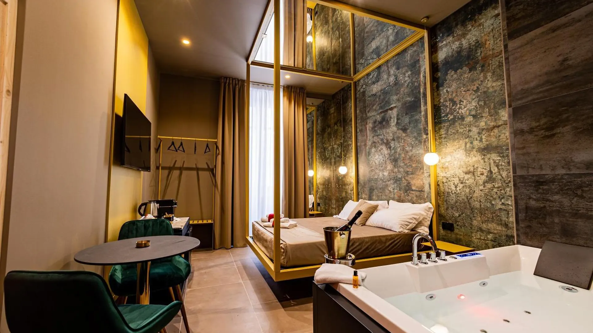 Gold Suite&Spa Palerme 0*,  Italie