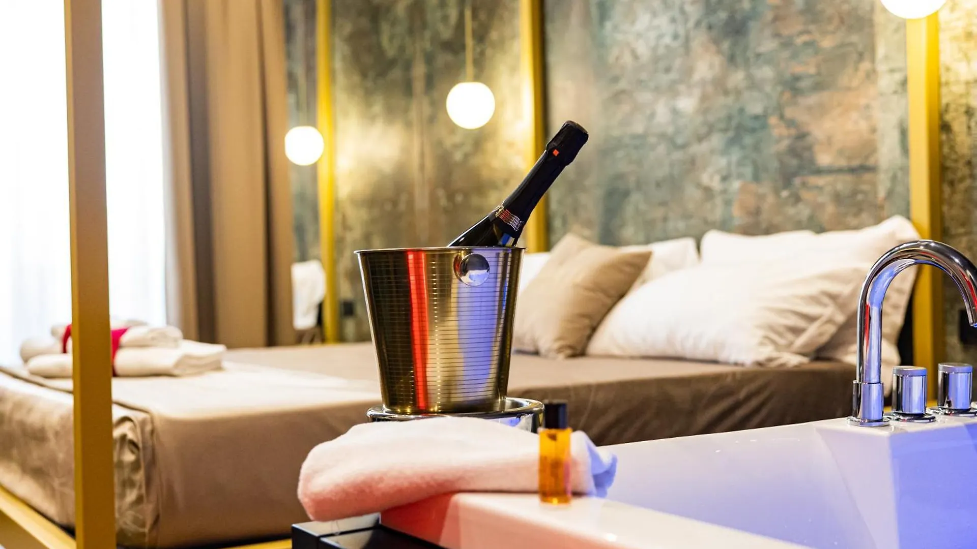 Gold Suite&Spa Palerme